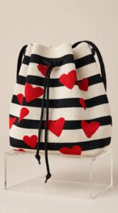 Bolso Love.
