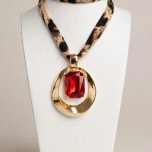Collar Instinto
